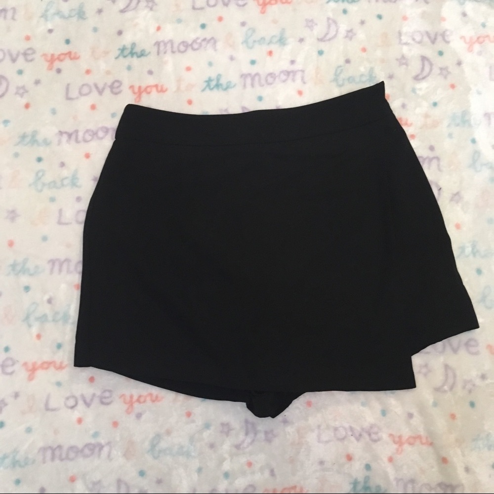 Shorts/skirt